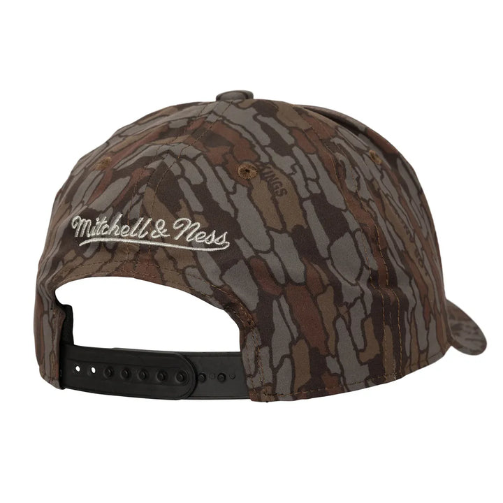 Los Angeles Kings Mitchell & Ness Hidden Camo Pro Crown Adjustable Hat - Camo