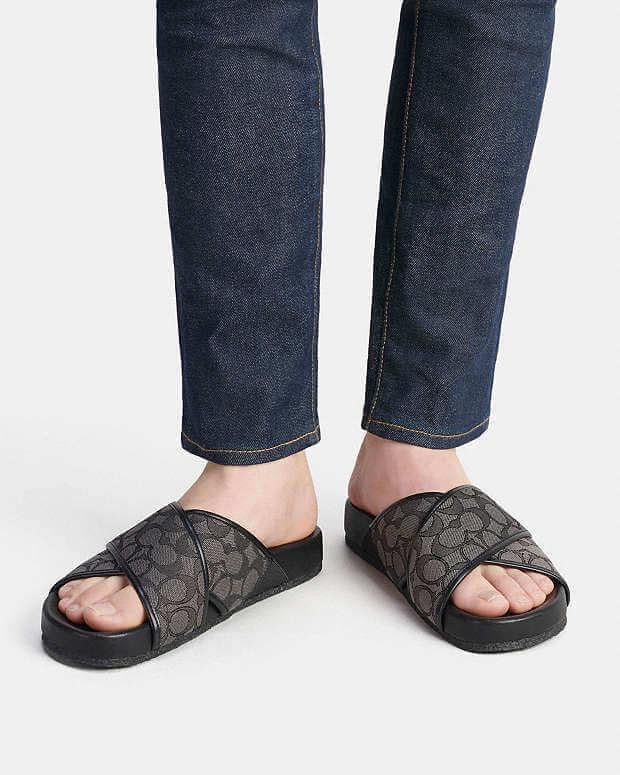 Crossover Sandal