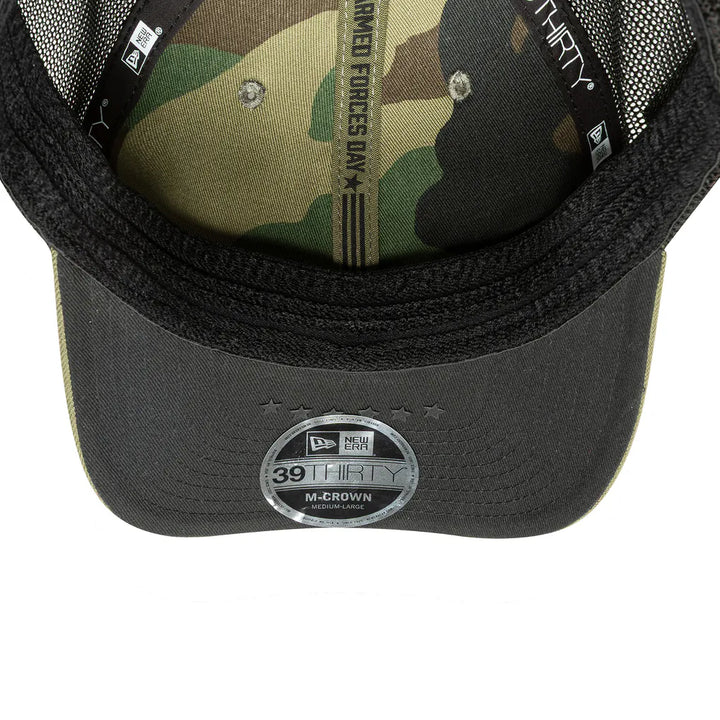 New York Yankees New Era 2026 Armed Forces Day 39THIRTY M-Crown Flex Hat - Olive