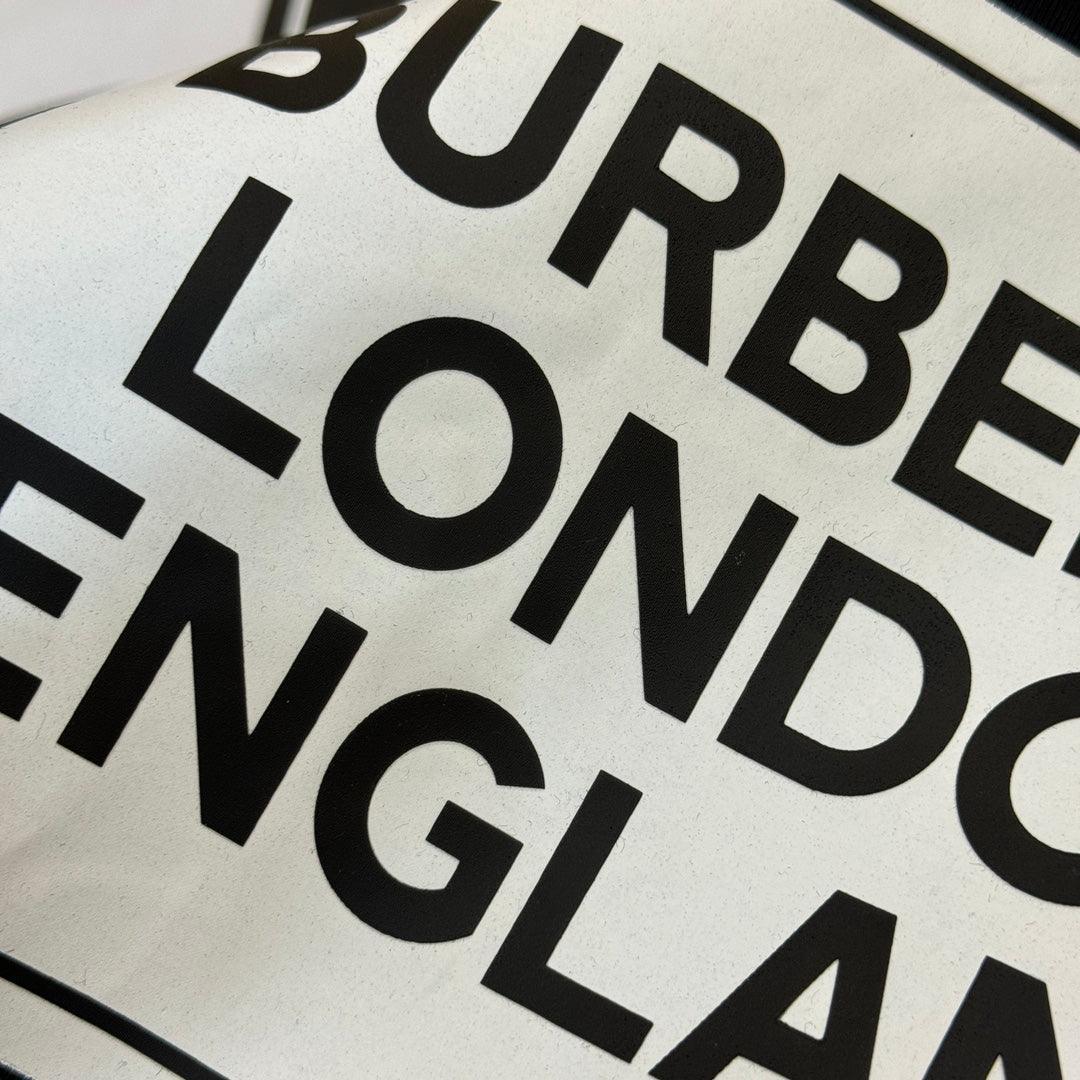Burberry T-Shirt Without Collar 'Black'