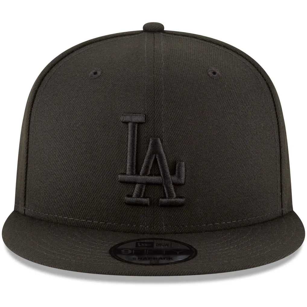 Los Angeles Dodgers New Era Black on Black 9FIFTY Team Snapback Adjustable Hat - Black Techwosell