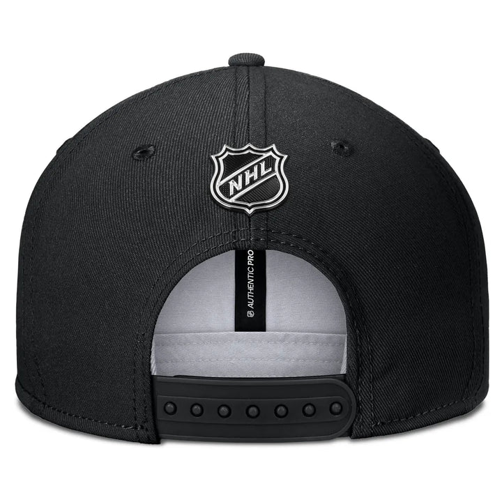 Boston Bruins Fanatics Authentic Pro Rink Snapback Hat - Black