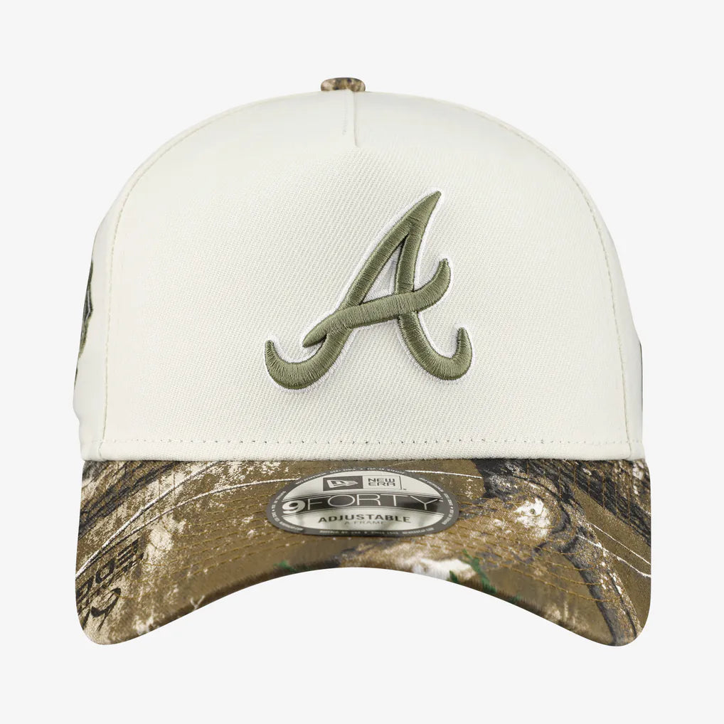 Atlanta Braves New Era 9FORTY A-Frame Adjustable Hat - Cream/Realtree Camo