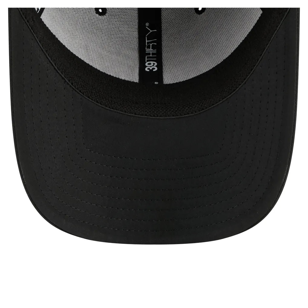 Los Angeles Kings New Era Logo 39THIRTY Flex Hat - Black