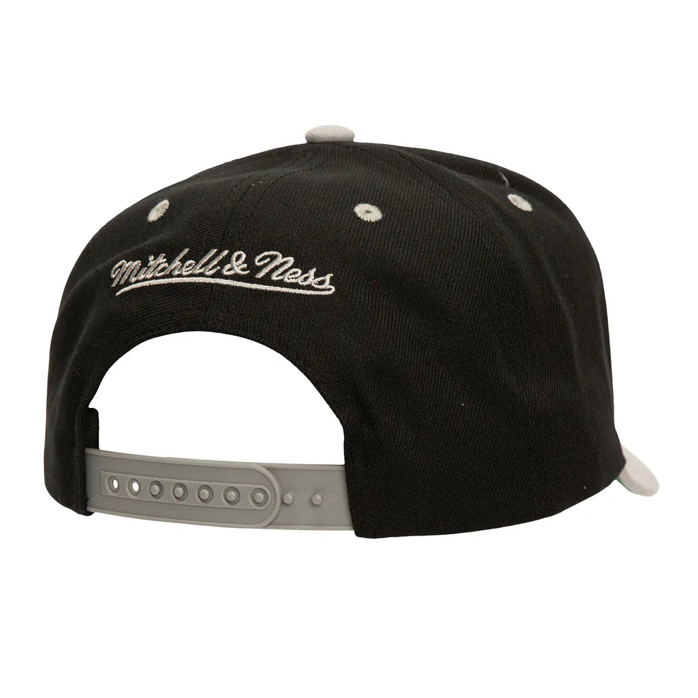 Los Angeles Kings Mitchell & Ness All In 2.0 Pro Crown Adjustable Hat - Black