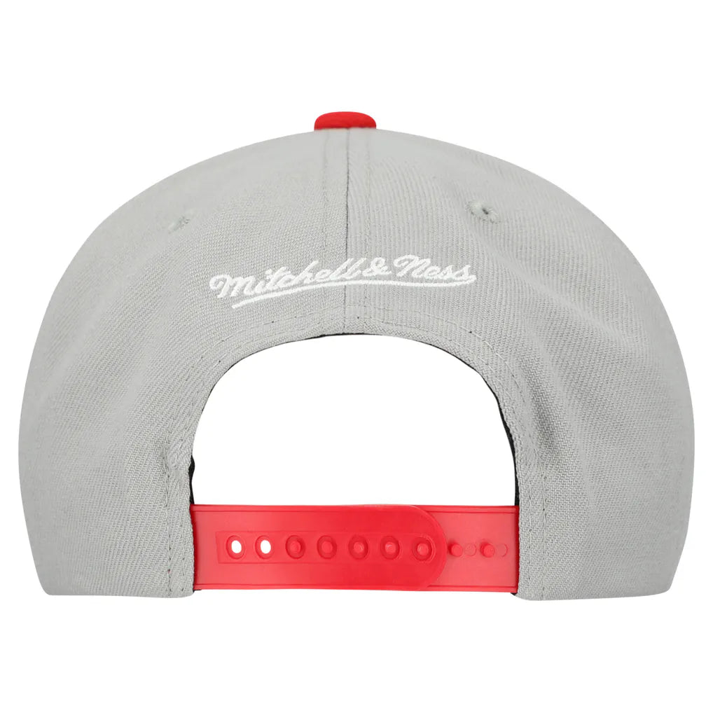 Boston Red Sox Mitchell & Ness Cooperstown Collection Basic Flip Snapback Hat - Gray Techwosell