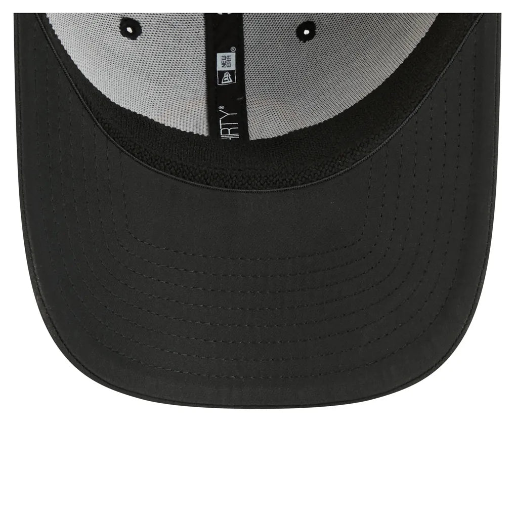 Boston Bruins New Era Logo 39THIRTY Flex Hat - Black