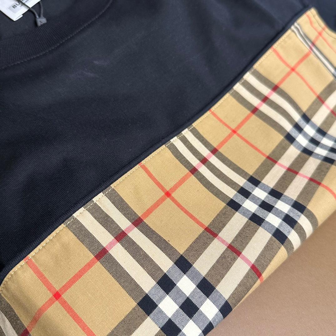 Burberry T-Shirt Without Collar 'Black & Beige'