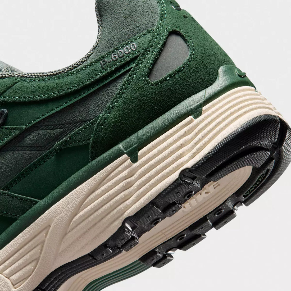 Men's Nike P-6000 SE Casual Shoes Techwosell