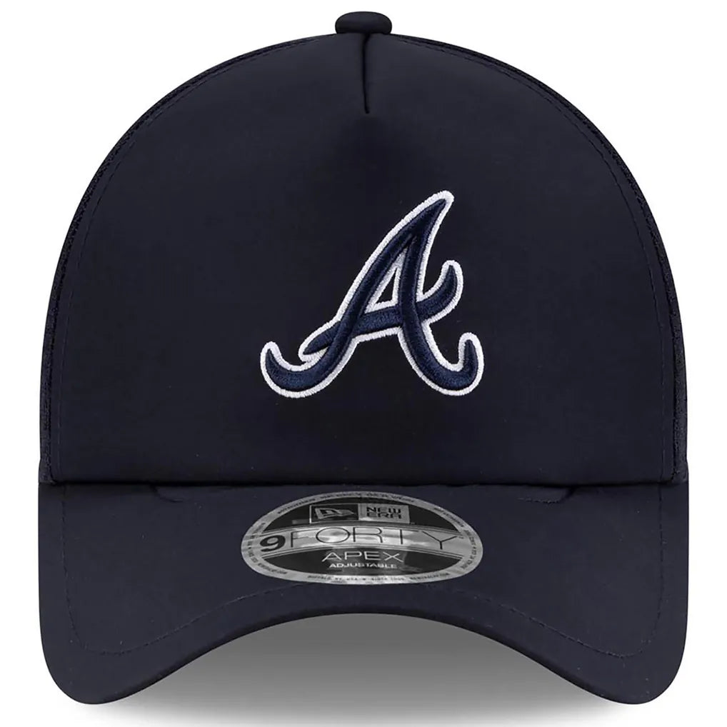 Atlanta Braves New Era 2026 Batting Practice Apex 9FORTY Adjustable Trucker Hat - Navy