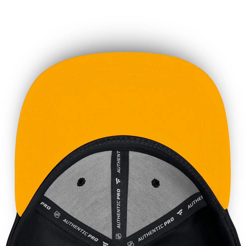 Boston Bruins Fanatics Authentic Pro Rink Debossed Stretch Fit Hat - Black Techwosell