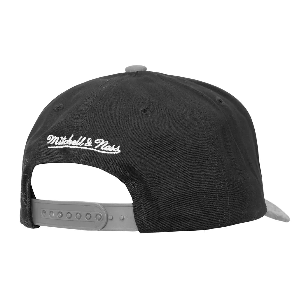 Los Angeles Kings Mitchell & Ness May Flowers Pro Crown Adjustable Hat - Black/Silver Techwosell