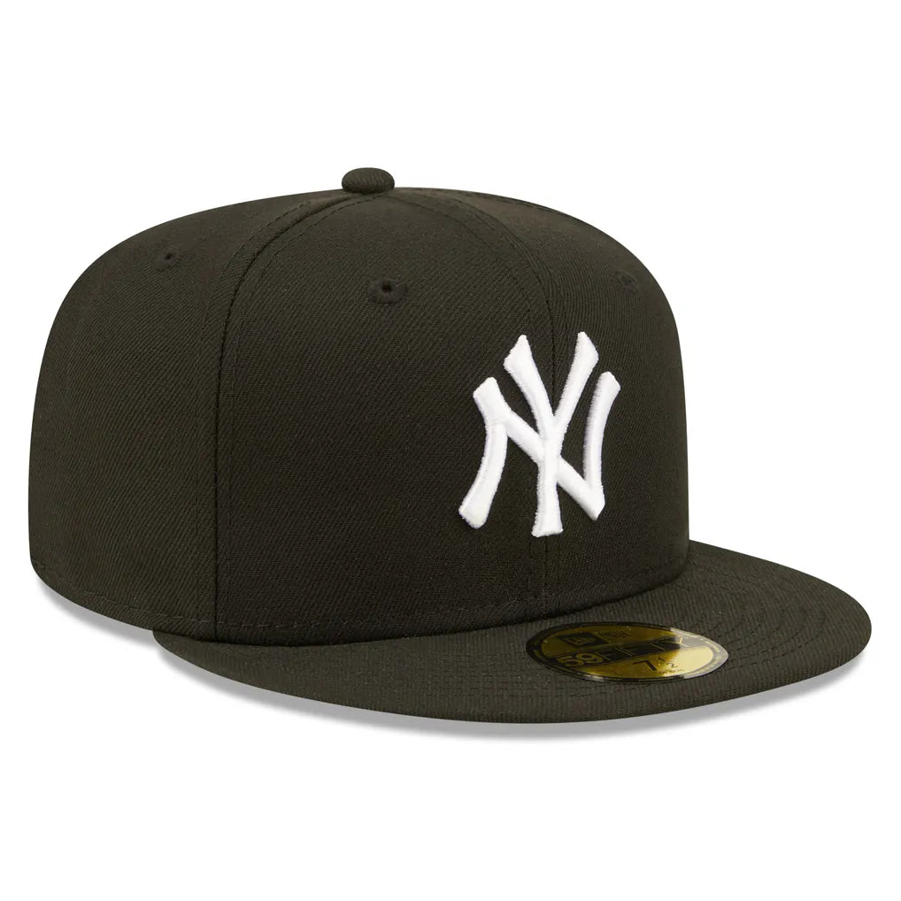 New York Yankees New Era Team Logo 59FIFTY Fitted Hat - Black Techwosell
