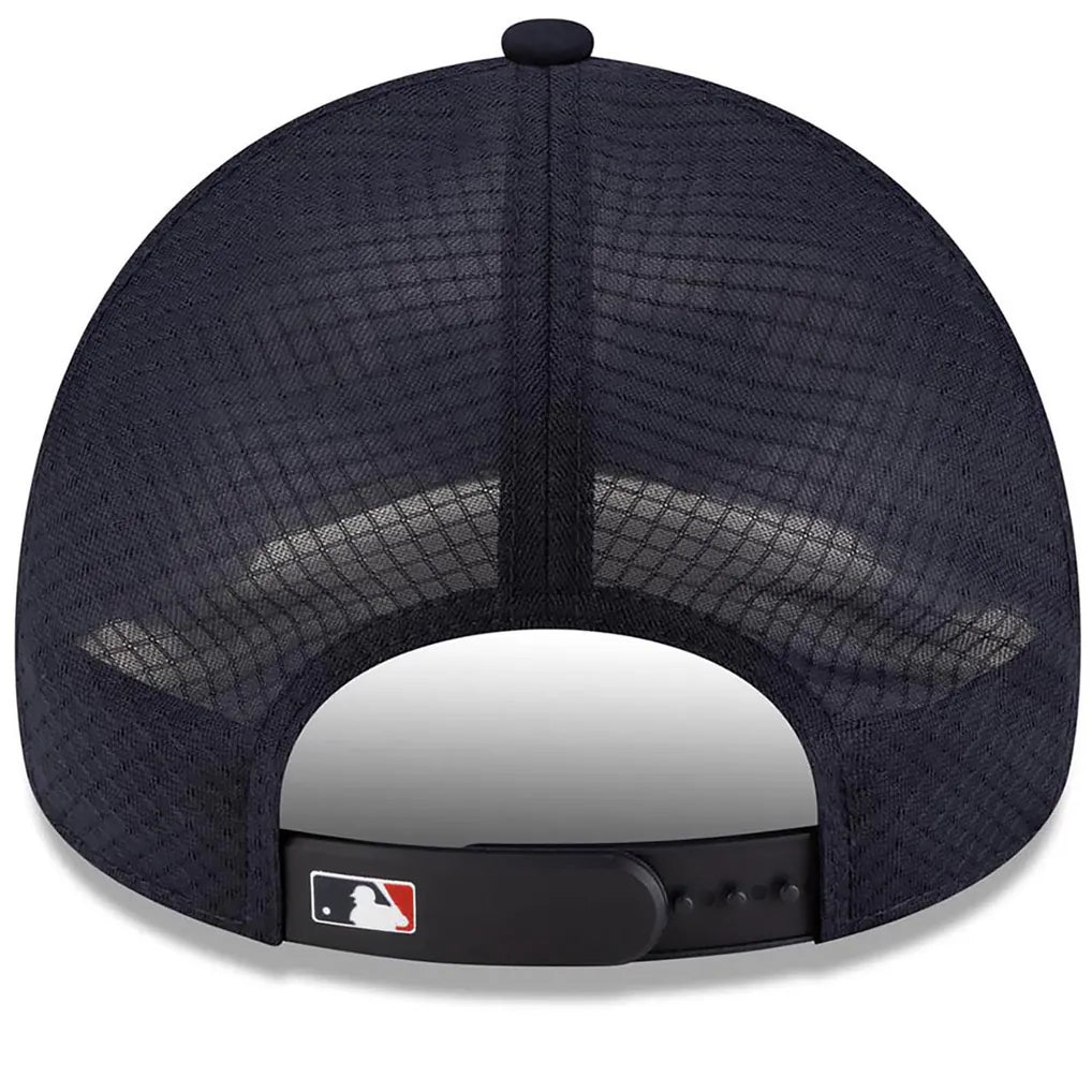 Atlanta Braves New Era 2026 Batting Practice Apex 9FORTY Adjustable Trucker Hat - Navy Techwosell