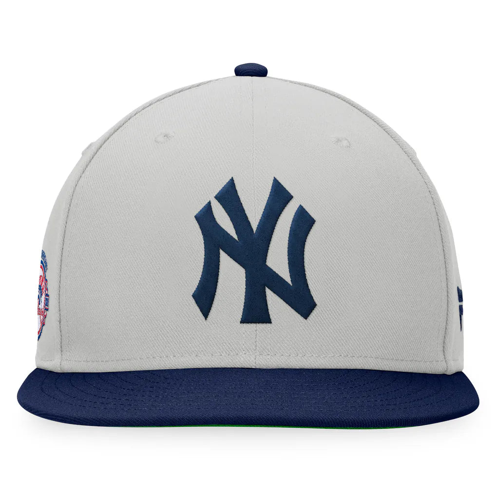 New York Yankees Fanatics Glory Days Two-Tone Snapback Hat - Gray/Navy Techwosell