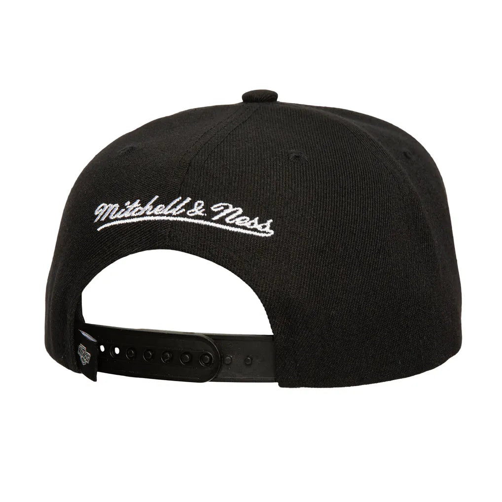 Los Angeles Kings Mitchell & Ness Soul Strike Neon Logo Pro Crown Adjustable Hat - Black Techwosell